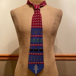 100% Silk Vicky Davis “legal system” new